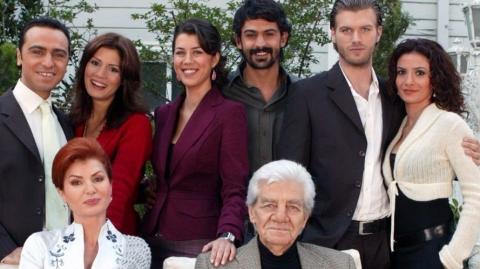 مسلسل نور ومهند الحلقة 143 مدبلج HD